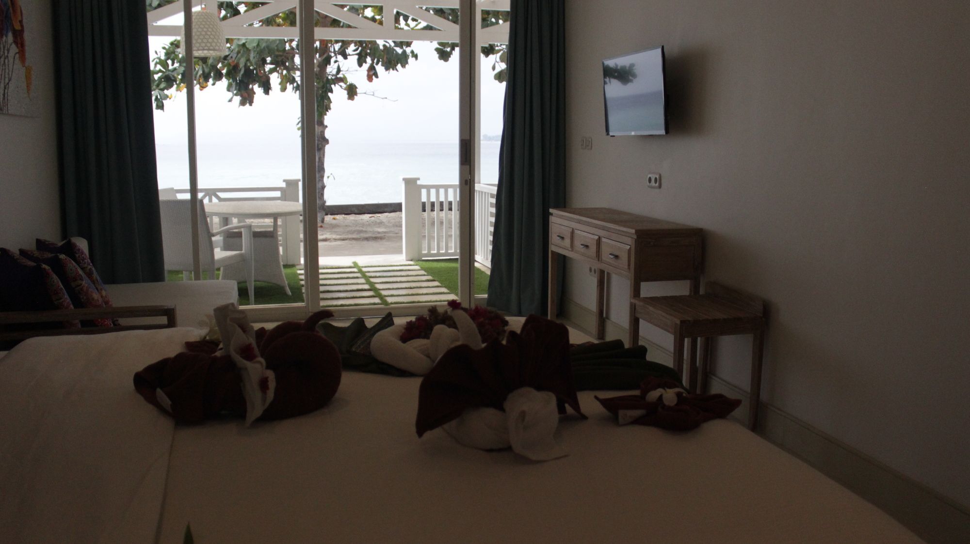 Gili Meno Mojo Beach Resort Экстерьер фото